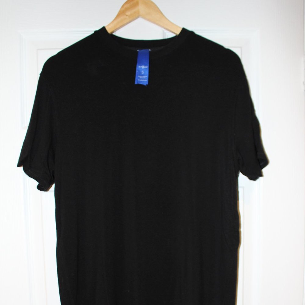 Kit and Ace Black Short Sleeve Tee